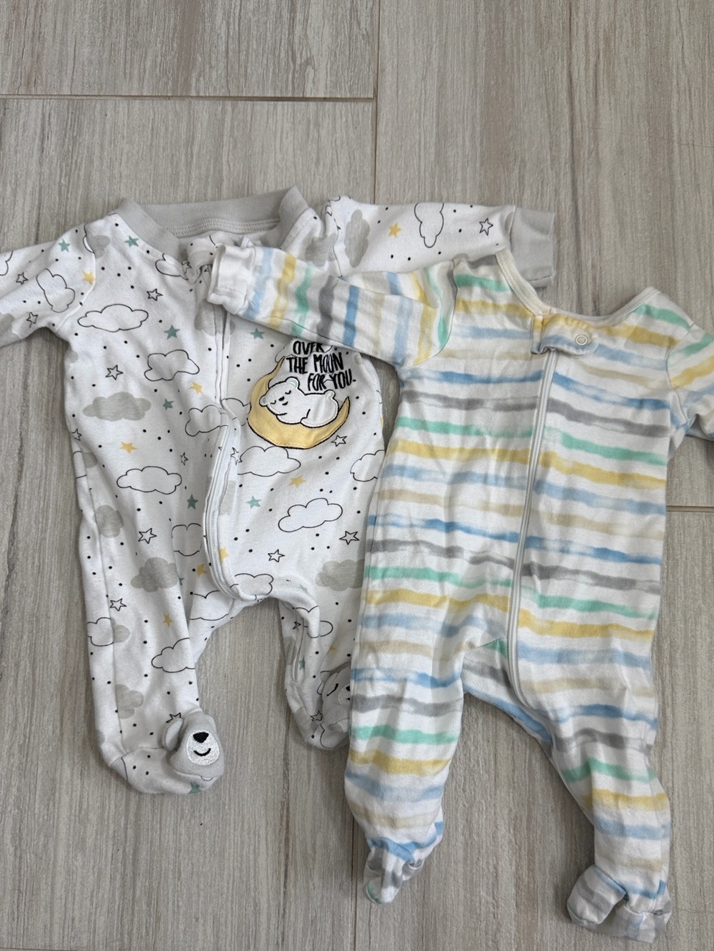 KoalaBaby White Cloud Print & Garanimals Pastel Striped Footed One-Piece Pajamas